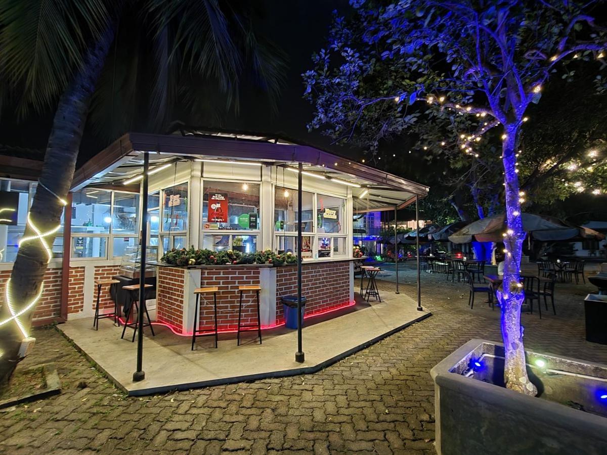 The Empyrean Airport Transit Hotel Katunayaka Luaran gambar