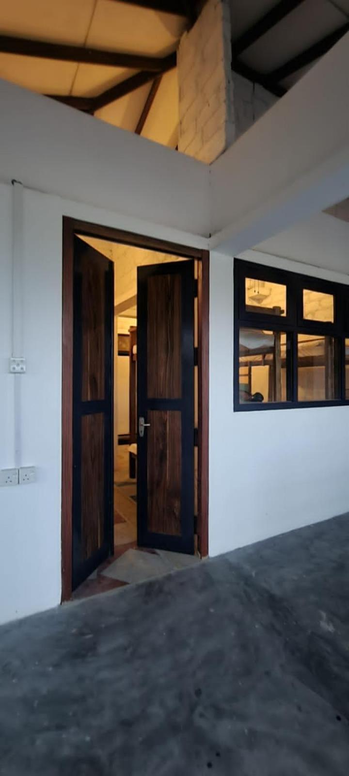 The Empyrean Airport Transit Hotel Katunayaka Luaran gambar