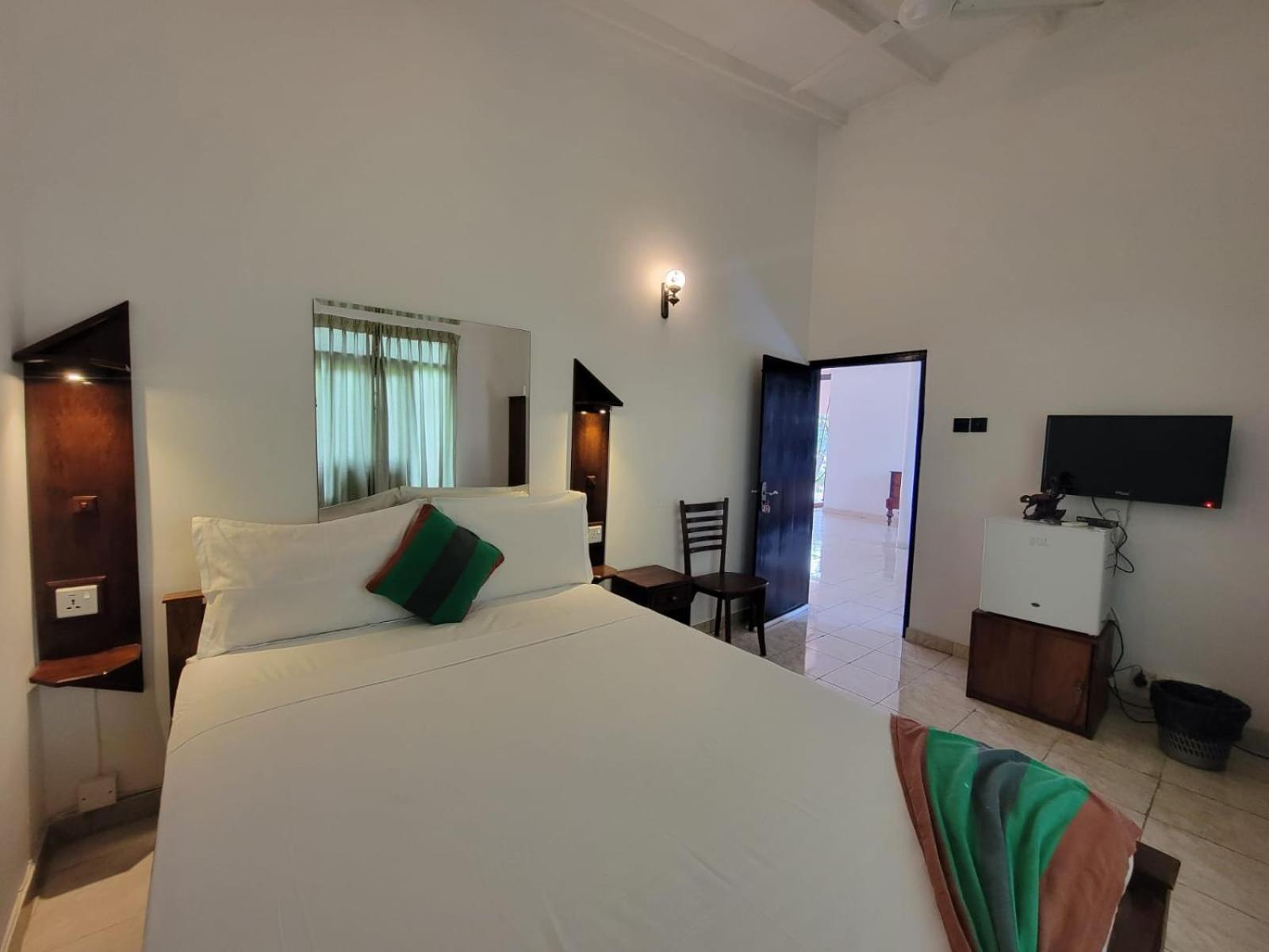 The Empyrean Airport Transit Hotel Katunayaka Luaran gambar